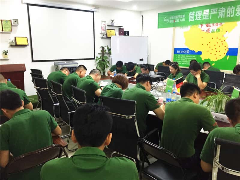 �_���ܿՉ��C�N�۾�Ӣ���J�����}