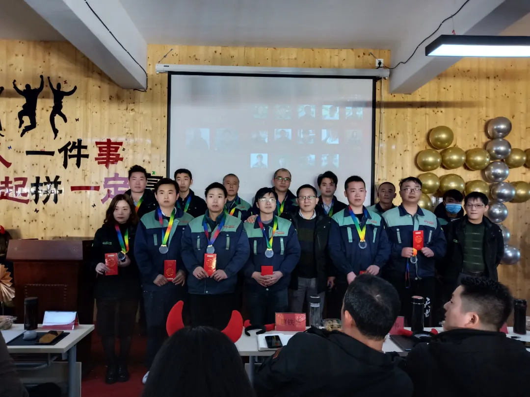 �_�����a��