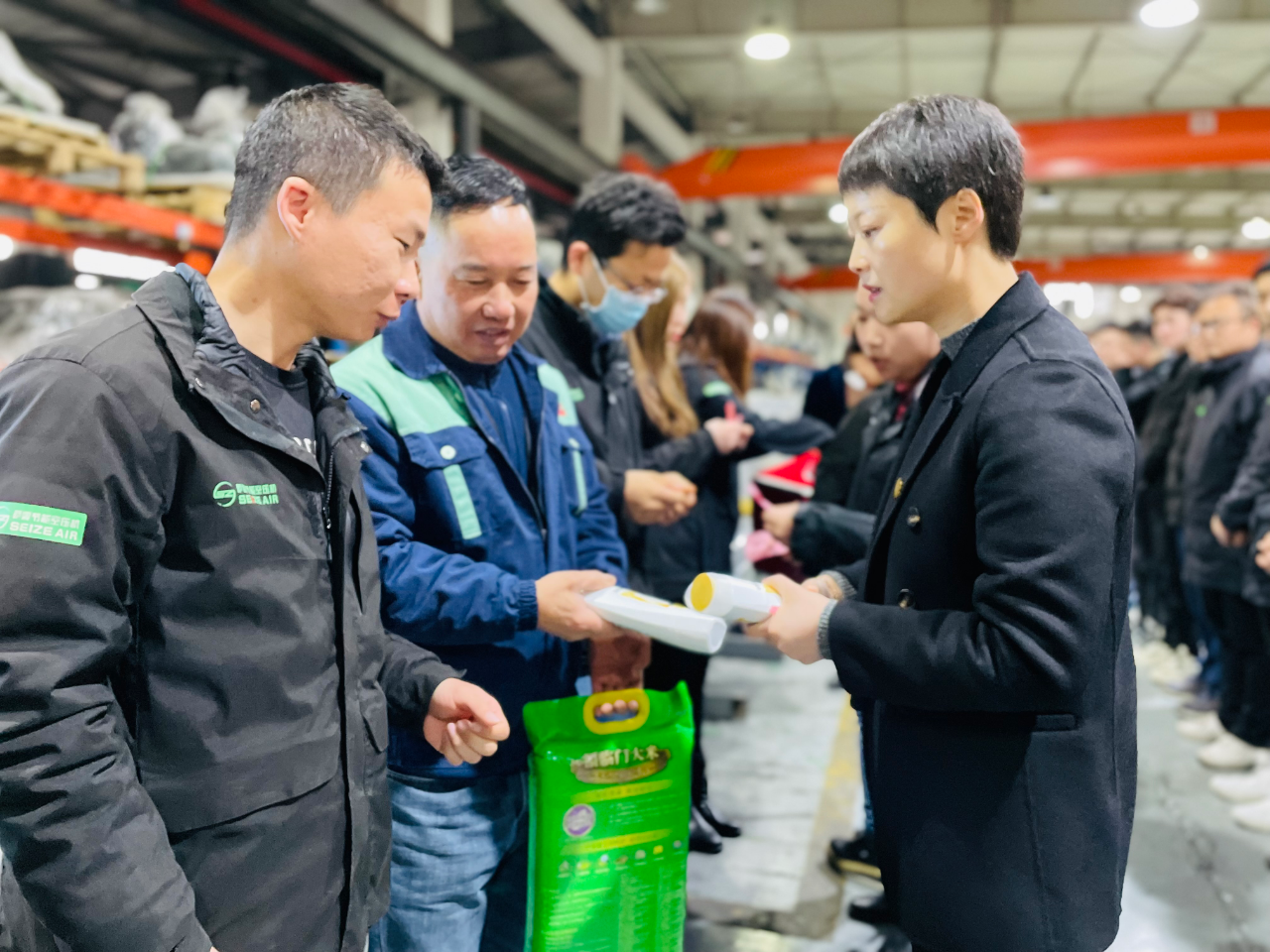 �_�����ܹ��ܿՉ��C1��-2�·e���C����Y