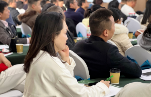 �Ϻ�ʢ���Ӆ��L�_���ܿՉ��C