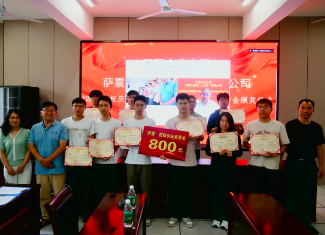 �_���ܿՉ��C